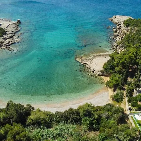 Holiday home Grand Bleu Beachfront House Porto Heli