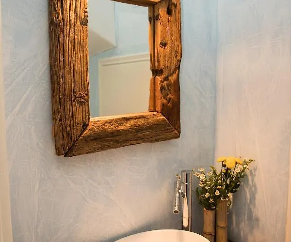 Casa de Férias Grand Bleu Beachfront House *